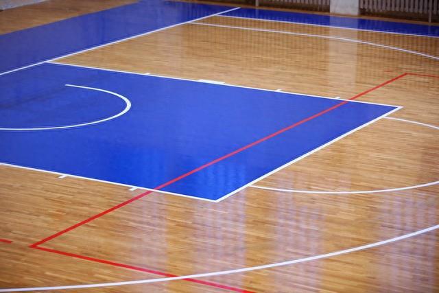 beat365官方最新版硅PU篮球场翻新：打造绚丽纷呈的运动乐园